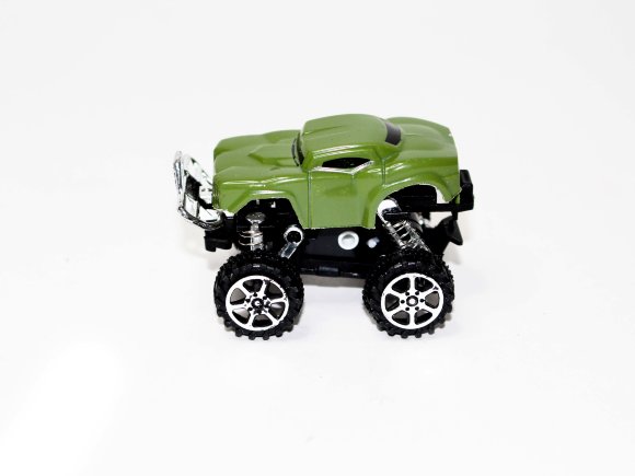 машина инерционная (960)